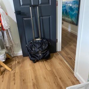 Simply Noelle Carry On Rolling Black and Gold Bag w/LapTop Compartment